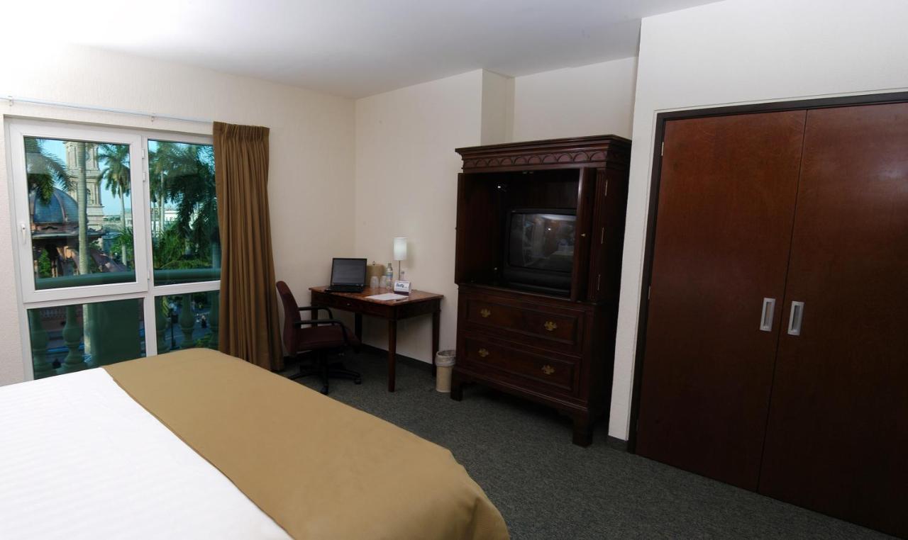 Hs Hotsson Smart Value Tampico Hotel Екстериор снимка