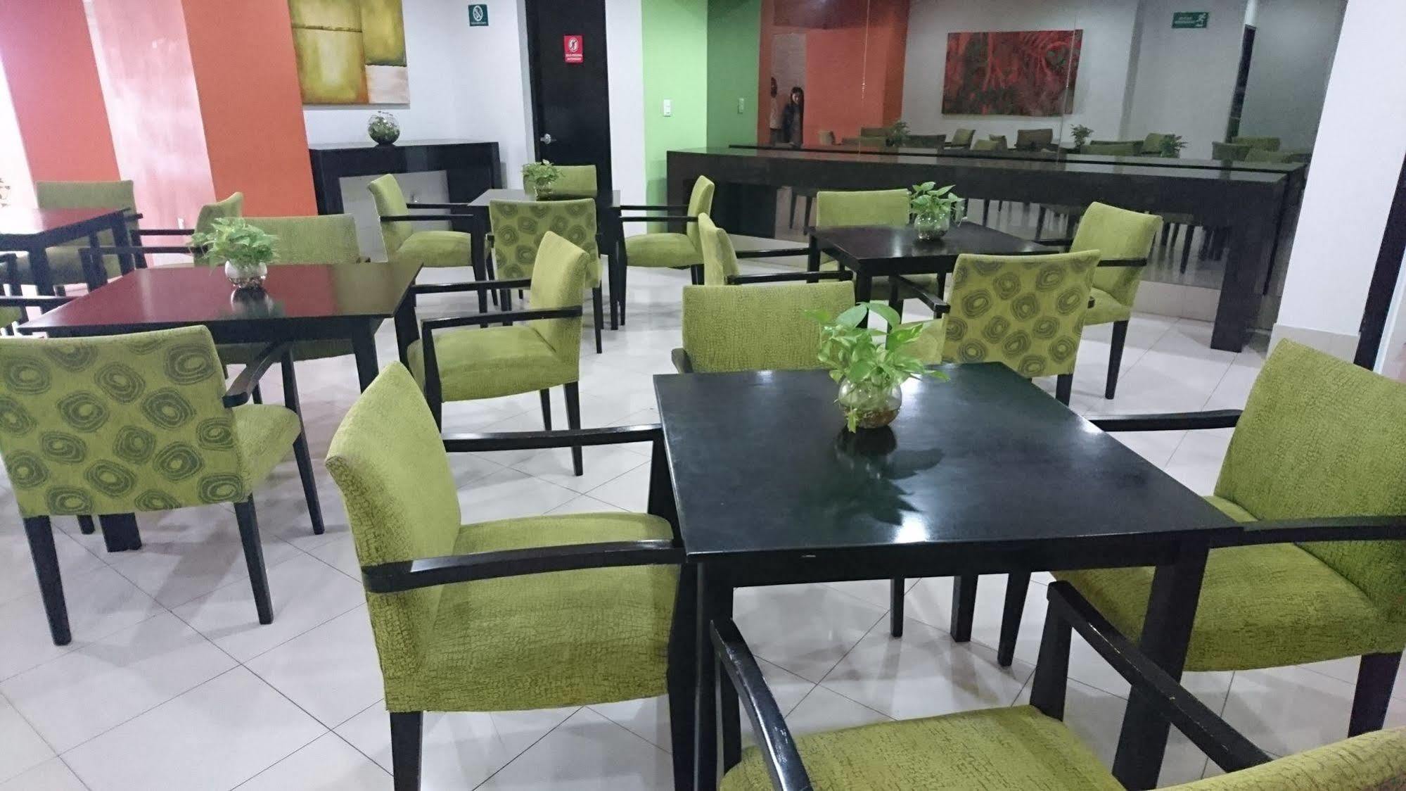 Hs Hotsson Smart Value Tampico Hotel Екстериор снимка